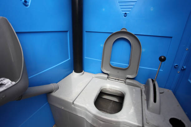 Portable Toilet Options We Offer in Cameron Park, TX